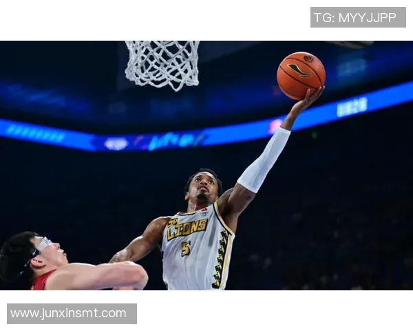 广厦奇兵闪耀赛场22分5断力压陈盈骏成焦点之夜